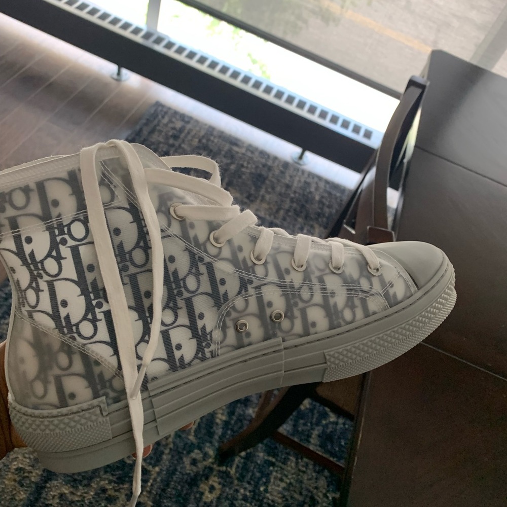 Dior White and Gray High-Top Sneakers - Picture 5 of 7